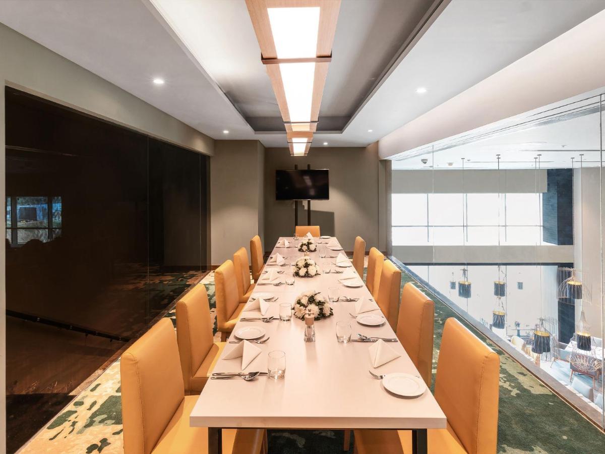 Grand Mercure Ahmedabad Gift City - An Accor Hotels Brand Γκαντχιναγκάρ Εξωτερικό φωτογραφία
